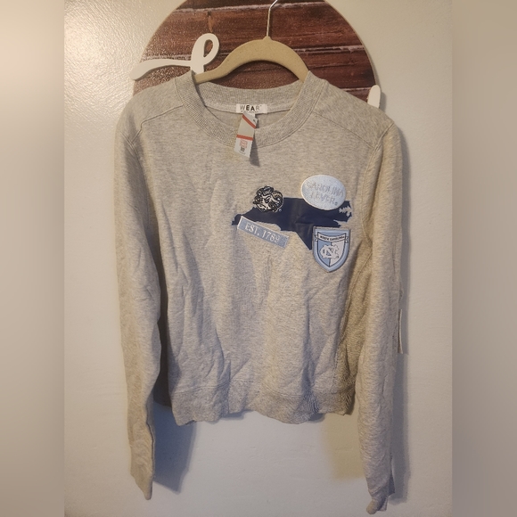 North Carolina Sweatshirt - Picture 1 of 6